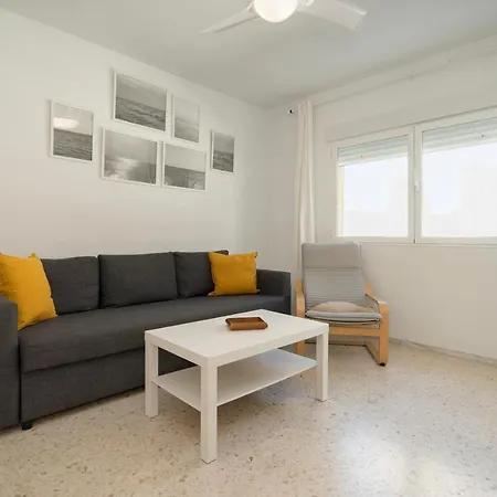 Apartment & Kids - Free Parking - Sea Views