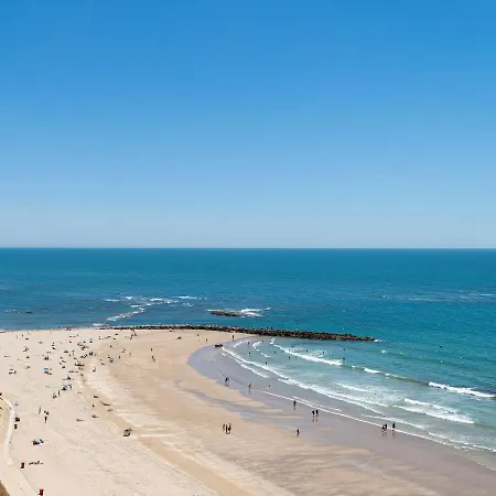 Apartment & Kids - Free Parking - Sea Views *