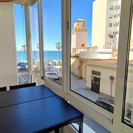 & Kids - Free Parking - Sea Views Appartement *
