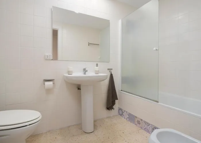 & Kids - Free Parking - Sea Views